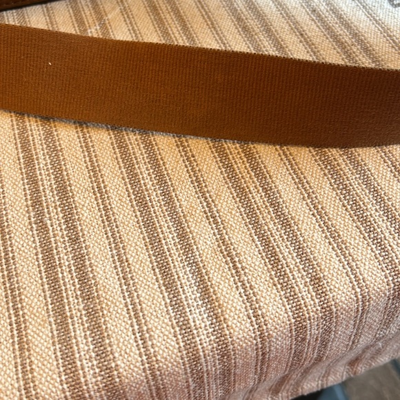 Tori Burch Thea Web Bag - Picture 9 of 12